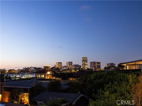 1007 White Sails Way, Corona del Mar, CA