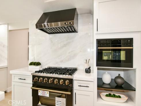 10 White Water Drive, Corona del Mar, CA