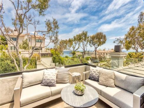 505 Poppy Avenue, Corona del Mar, CA