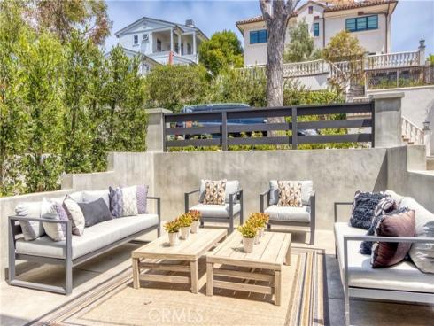 505 Poppy Avenue, Corona del Mar, CA