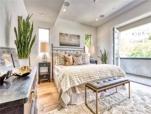 505 Poppy Avenue, Corona del Mar, CA