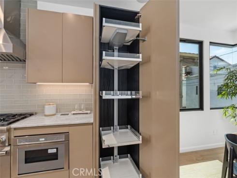 507 Marguerite Avenue, Corona del Mar, CA