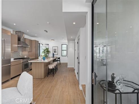 507 Marguerite Avenue, Corona del Mar, CA