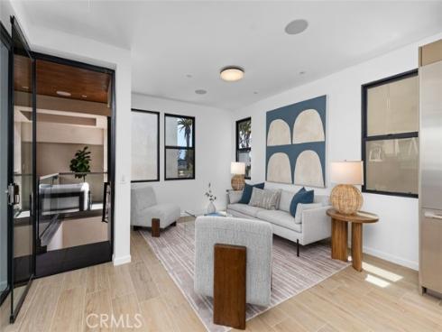 507 Marguerite Avenue, Corona del Mar, CA