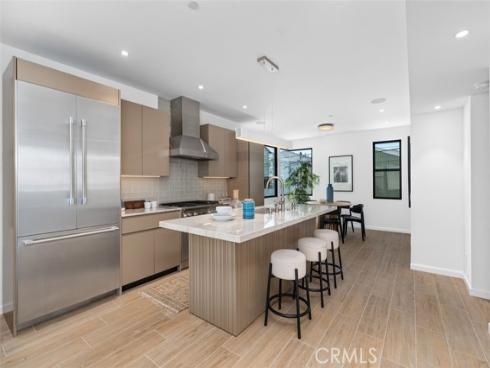 507 Marguerite Avenue, Corona del Mar, CA