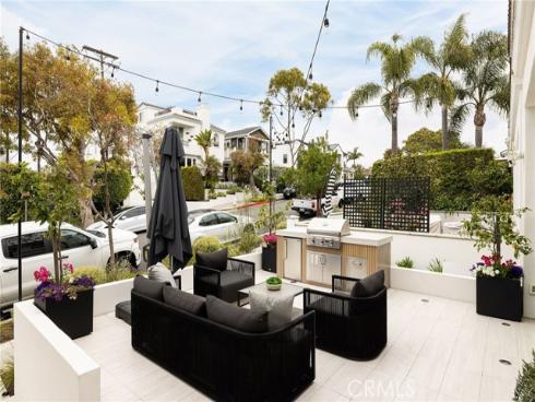 502 Jasmine A Avenue, Corona del Mar, CA