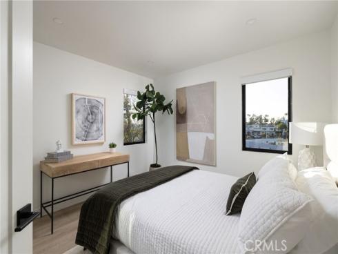 502 Jasmine A Avenue, Corona del Mar, CA