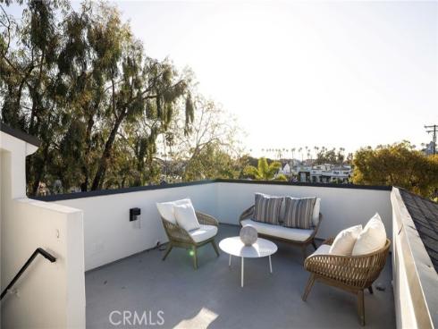 502 Jasmine A Avenue, Corona del Mar, CA