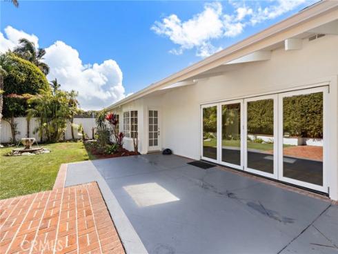 1524 Santanella , Corona del Mar, CA