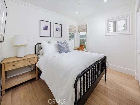 423 Poppy Avenue, Corona del Mar, CA