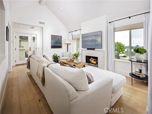 423 Poppy Avenue, Corona del Mar, CA