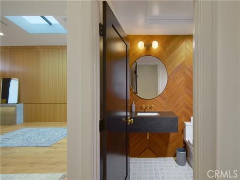 333 Milford Drive, Corona del Mar, CA