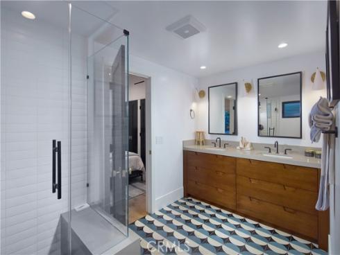 333 Milford Drive, Corona del Mar, CA