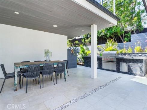 552 Seaward Rd , Corona del Mar, CA