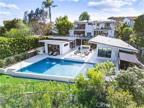 552 Seaward Rd , Corona del Mar, CA