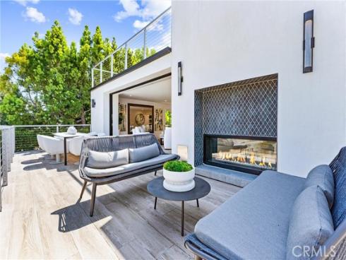 552 Seaward Rd , Corona del Mar, CA