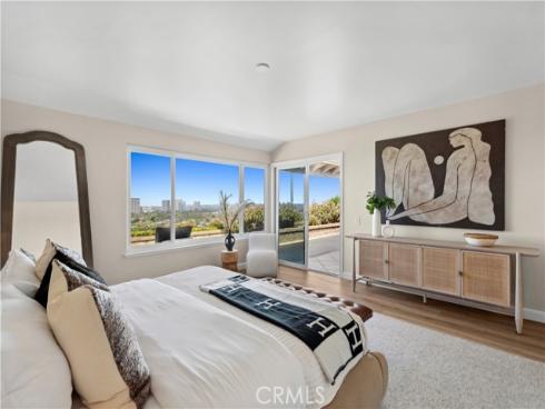 31 Carmel Bay Drive, Corona del Mar, CA