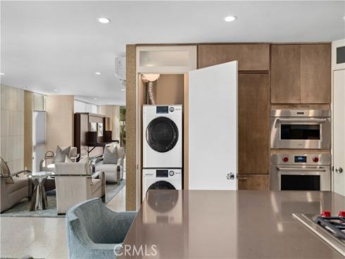 741 Avocado 101 Avenue, Corona del Mar, CA