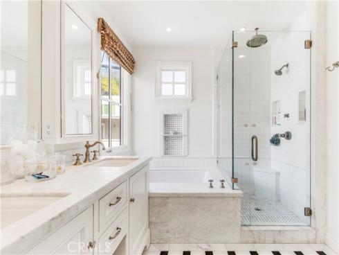 716 Iris Avenue, Corona del Mar, CA