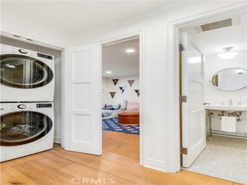 716 Iris Avenue, Corona del Mar, CA