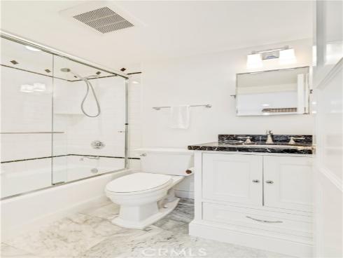 716 Iris Avenue, Corona del Mar, CA