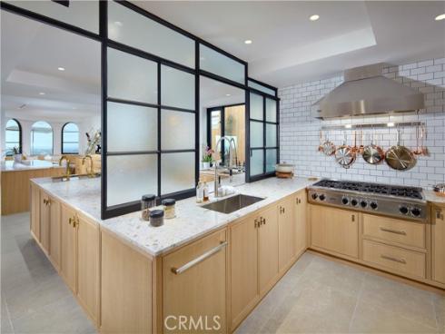 17  Muir Beach   Circle, Corona del Mar, CA