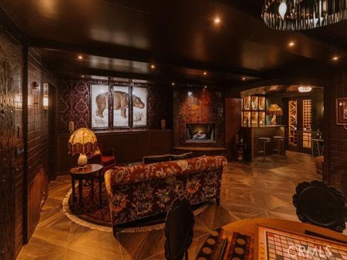 17  Muir Beach   Circle, Corona del Mar, CA