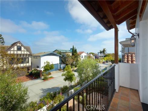 235 Poppy Avenue, Corona del Mar, CA