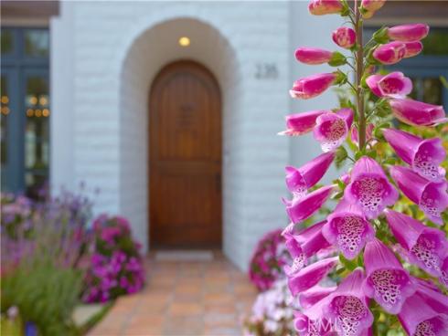 235  Poppy   Avenue, Corona del Mar, CA