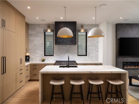 508 Goldenrod Avenue, Corona del Mar, CA