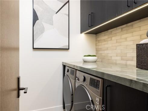 508 Goldenrod Avenue, Corona del Mar, CA