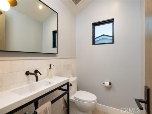 508 Goldenrod Avenue, Corona del Mar, CA