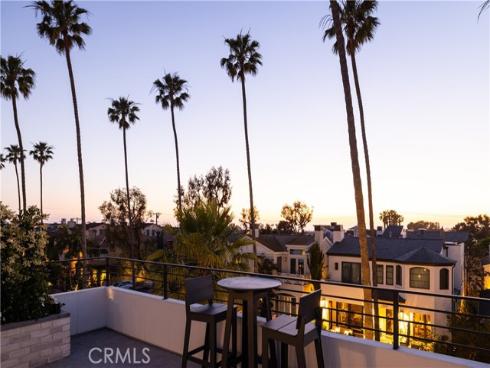 508 Goldenrod Avenue, Corona del Mar, CA