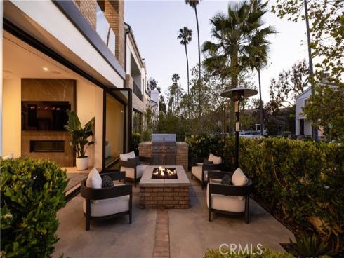 508 Goldenrod Avenue, Corona del Mar, CA