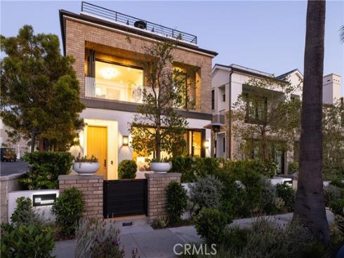 508 Goldenrod Avenue, Corona del Mar, CA