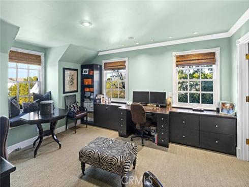 1  San Mateo   Way, Corona del Mar, CA