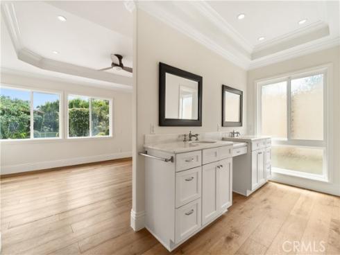 1520 Sandcastle Drive, Corona del Mar, CA