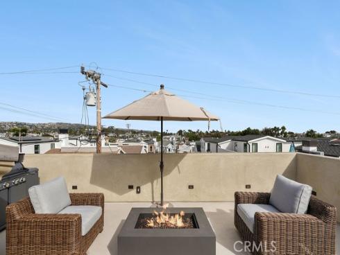 412 Goldenrod Avenue, Corona del Mar, CA