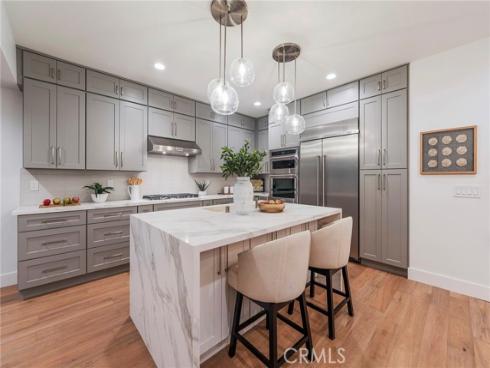 35  Beachcomber   Drive, Corona del Mar, CA