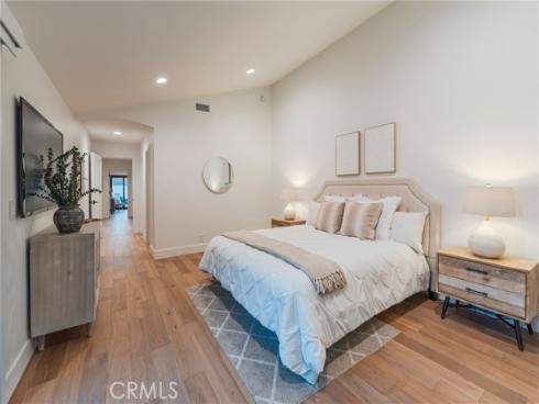 35  Beachcomber   Drive, Corona del Mar, CA