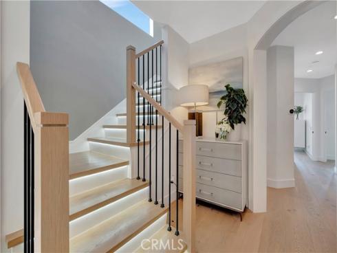 221  Carnation   Avenue, Corona del Mar, CA