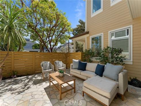 3201  4th Avenue   Avenue, Corona del Mar, CA
