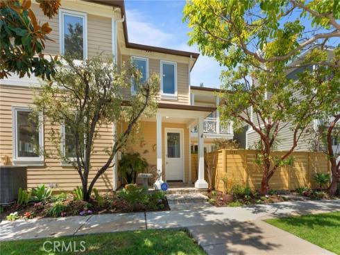 3201  4th Avenue   Avenue, Corona del Mar, CA