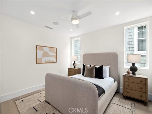 516  Larkspur   Avenue, Corona del Mar, CA