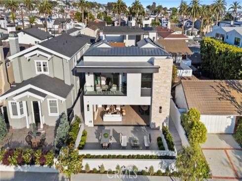 516  Larkspur   Avenue, Corona del Mar, CA