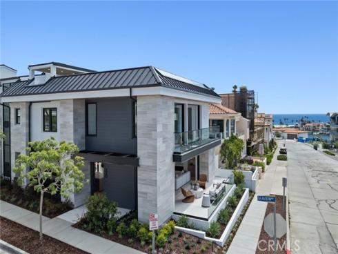 220  Carnation Ave.  , Corona del Mar, CA