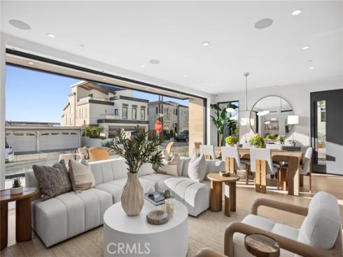 220  Carnation Ave.  , Corona del Mar, CA