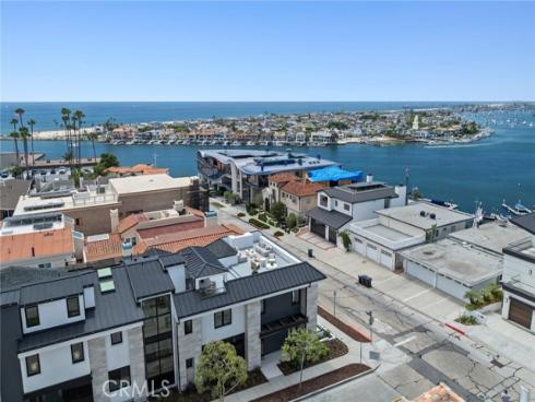220  Carnation Ave.  , Corona del Mar, CA