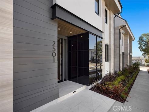 2501  Seaview Ave  , Corona del Mar, CA