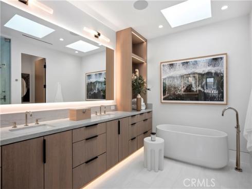 2501  Seaview Ave  , Corona del Mar, CA